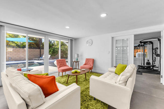 1075 E Sunny Dunes Road, Palm Springs, CA 92264
