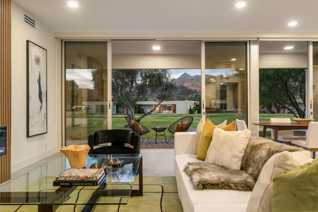 172 Desert Lakes Drive, Palm Springs, CA 92264