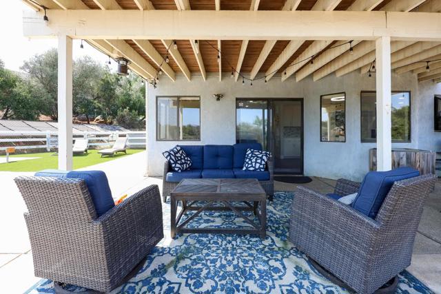 Detail Gallery Image 30 of 39 For 2129 Avenida Del Cielo, Alpine,  CA 91901 - 4 Beds | 2/1 Baths