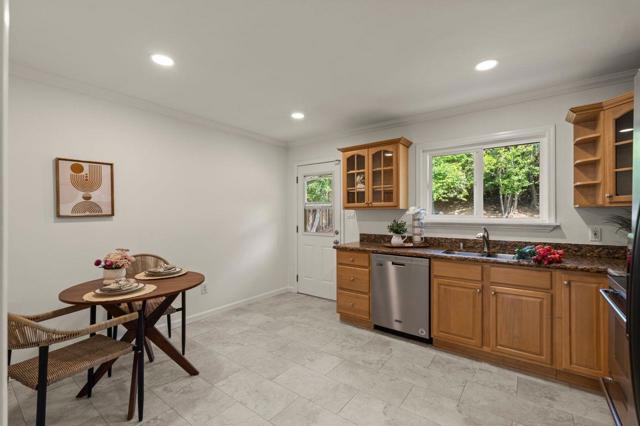 5117 Kingston Way, San Jose CA: https://media.crmls.org/mediaz/2194446a-7f96-4edf-a09d-33869c25b916.jpg