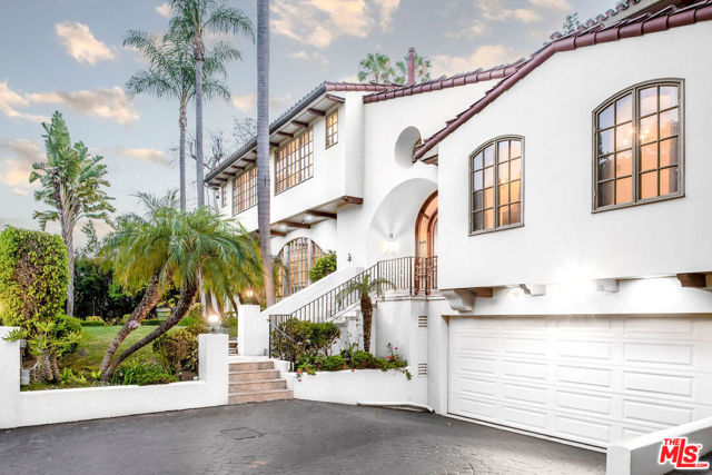 1125 SAN YSIDRO Drive photo 3