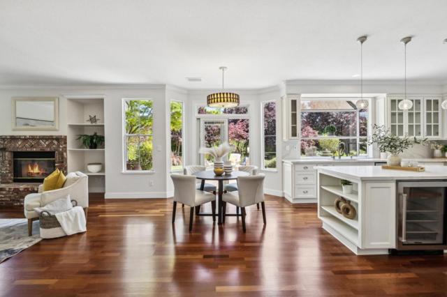 910 Governors Bay Drive, Redwood City CA: https://media.crmls.org/mediaz/2195c6ac-de07-4ad5-ae8f-6e64ab5fe217.jpg