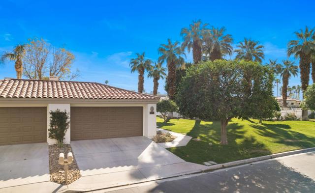 55730 Riviera, La Quinta CA: https://media.crmls.org/mediaz/21960356-ea8b-42ca-88c5-0a545c7bad09.jpg