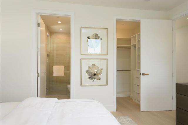 1025 Continental Drive, Menlo Park CA: https://media.crmls.org/mediaz/21960ca7-3af3-4275-b759-852fd840c216.jpg