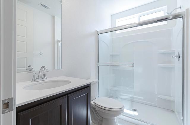 3077 Benetti Street, Lathrop CA: https://media.crmls.org/mediaz/21963cc0-8f19-40bb-8e6a-130ac730493d.jpg