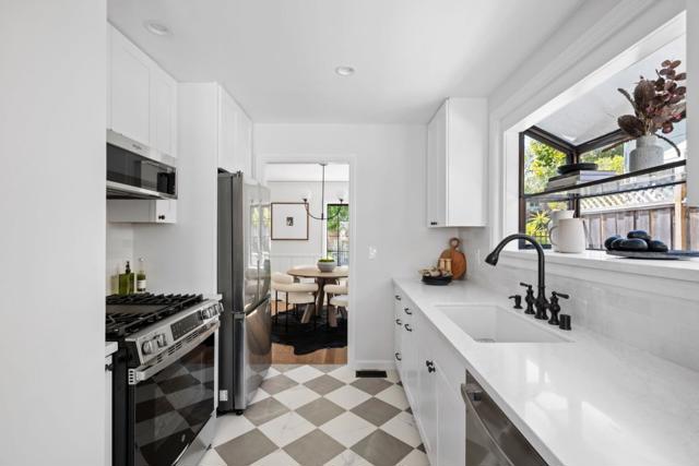 160 Cypress Avenue, San Bruno CA: https://media.crmls.org/mediaz/21968533-552d-4820-b2f4-c21df30febe2.jpg