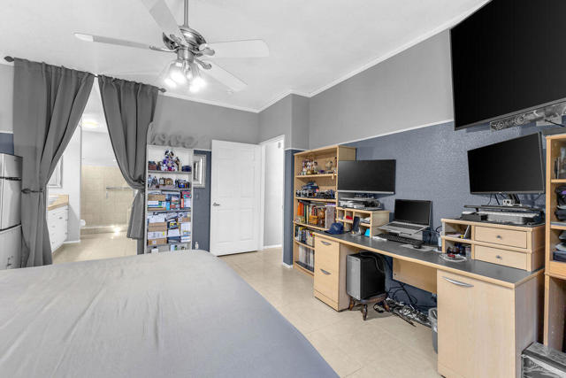 Image 14 of 38 For 68138 Seville Court