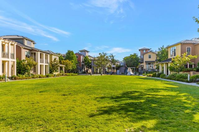 405 Spruce Lane, Palo Alto CA: https://media.crmls.org/mediaz/219b8c91-642e-4109-a663-ab20ad20e987.jpg