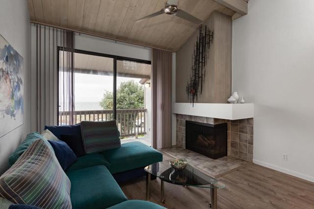 2101 Shore Line Drive, Alameda CA: https://media.crmls.org/mediaz/219c21c4-606a-4a85-8ce0-9b0f813366a6.jpg