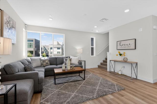 3891 Vanguard, Fremont CA: https://media.crmls.org/mediaz/219e2f71-5ece-4d8e-b6a8-750550bc5bf0.jpg