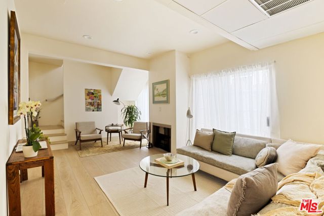 1717 Malcolm Avenue, Los Angeles CA: https://media.crmls.org/mediaz/219e481a-9247-4ad8-896d-63f42a7eadc4.jpg