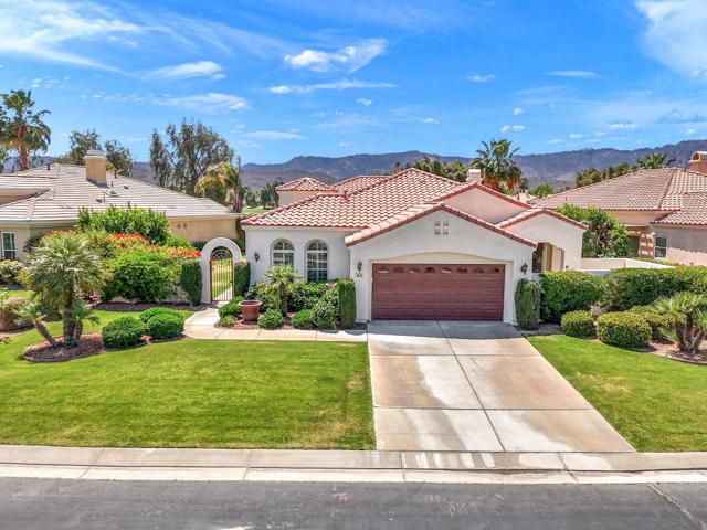 61 Via Las Flores, Rancho Mirage CA: https://media.crmls.org/mediaz/219e84fb-aa84-45cb-adc9-c269b94067c0.jpg