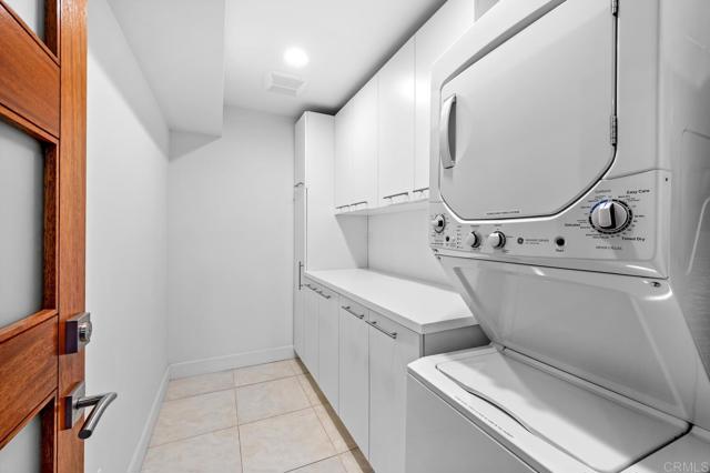 Detail Gallery Image 37 of 40 For 614 Ocean View Ave, Encinitas,  CA 92024 - 4 Beds | 4/1 Baths