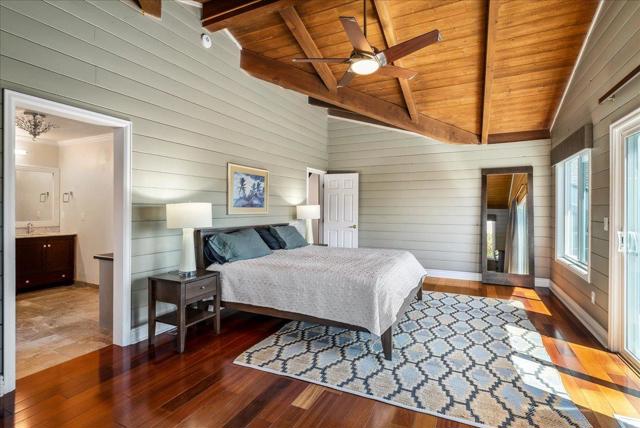 24805 Corte Poco, Salinas CA: https://media.crmls.org/mediaz/21a03335-0c1e-4d33-ba0f-3742cb438e67.jpg