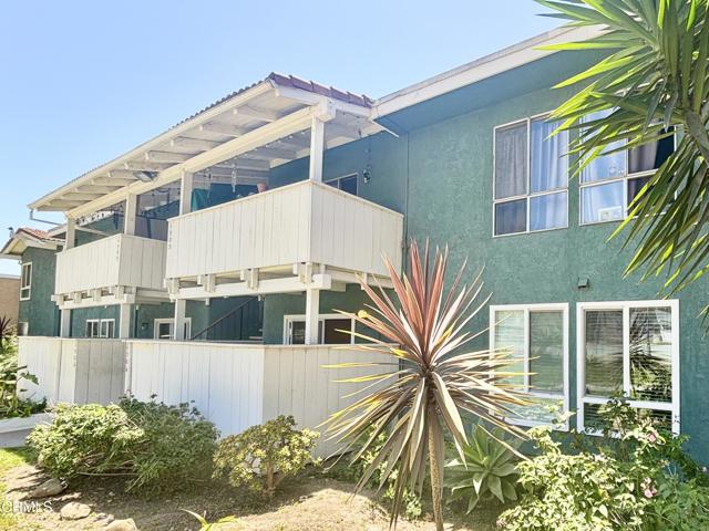 1300 Saratoga Avenue, Ventura CA: https://media.crmls.org/mediaz/21a1196b-bbe7-4e0e-943a-e919dcb6b8c0.jpg