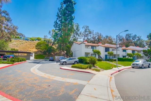 5025 Collwood Way, San Diego CA: https://media.crmls.org/mediaz/21a166bf-a2c5-4727-a65d-8df85f498197.jpg