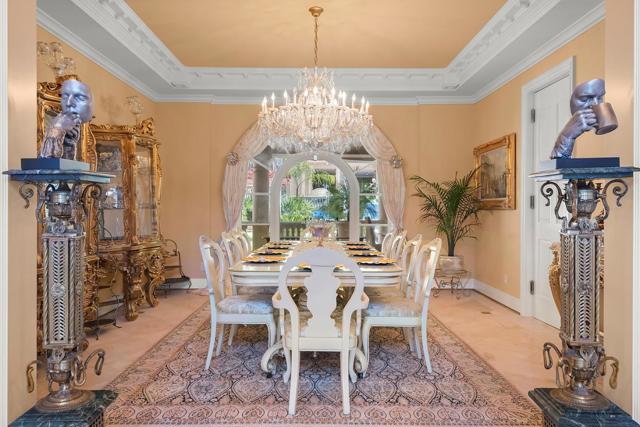 16840 Cypress Way, Los Gatos CA: https://media.crmls.org/mediaz/21a17010-abf5-4adb-ae5f-9d3494296ef1.jpg