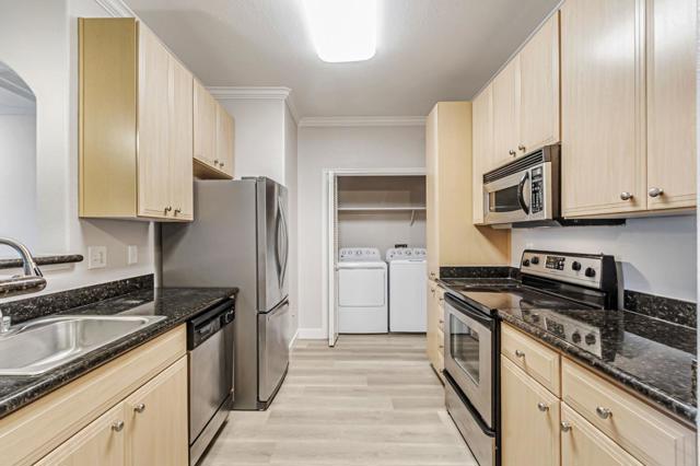 801 S Winchester Boulevard, San Jose CA: https://media.crmls.org/mediaz/21a17efd-df62-4105-9efc-dccb4797a2ca.jpg