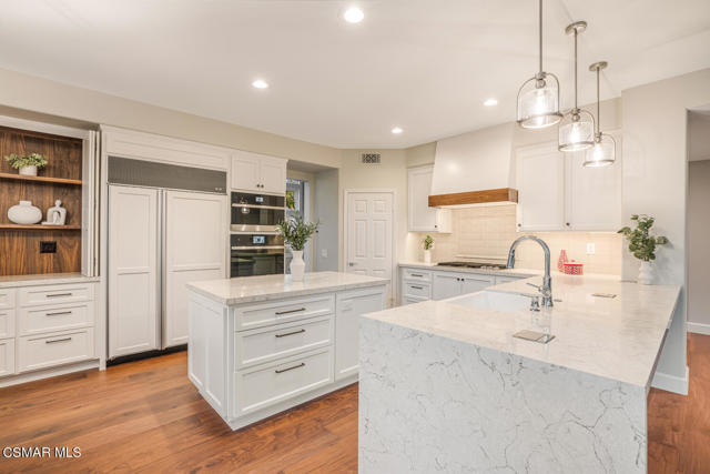 Image 18 of 53 For 591 Chippendale Avenue