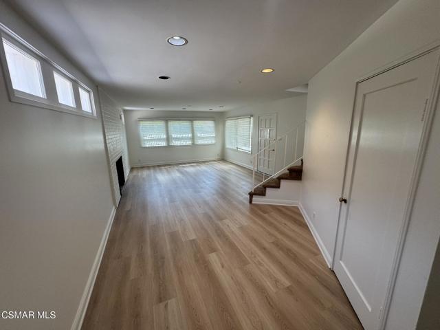 22319 Macfarlane Drive, Woodland Hills CA: https://media.crmls.org/mediaz/21a281bd-8d93-47ad-bc06-6a837a386dce.jpg