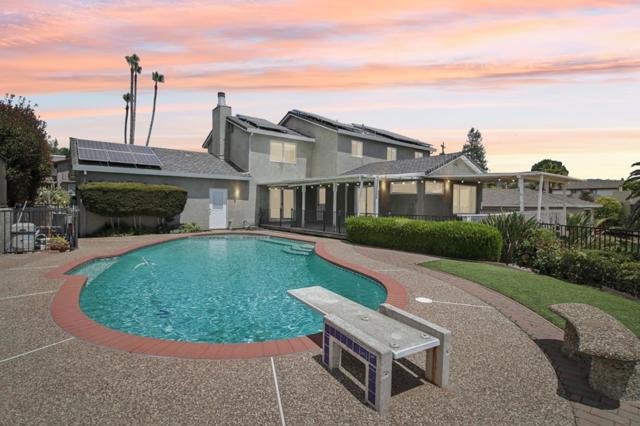 17365 Oak Leaf Drive, Morgan Hill CA: https://media.crmls.org/mediaz/21a3242c-b190-4075-85d8-ce2ee3a948e0.jpg