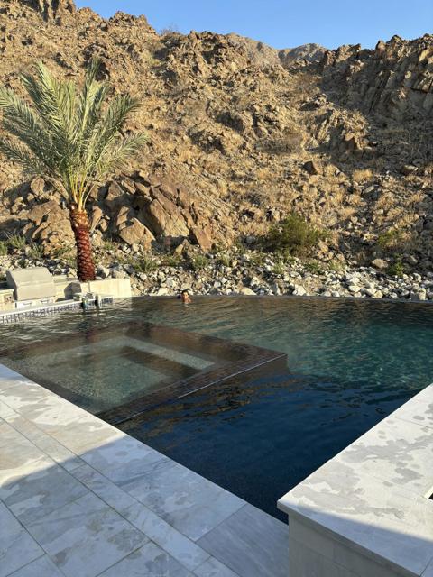 53985 Del Gato Drive, La Quinta CA: https://media.crmls.org/mediaz/21a40009-2def-40fb-b211-da2134270334.jpg
