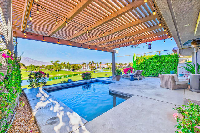 10 Colonial Drive, Rancho Mirage, CA 92270
