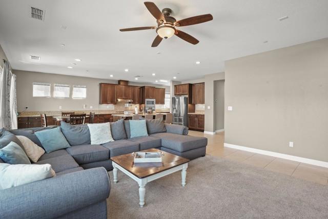 336 Wilmington Court, Brentwood CA: https://media.crmls.org/mediaz/21a4f891-c60a-49bb-aec3-a967d99ddc2d.jpg