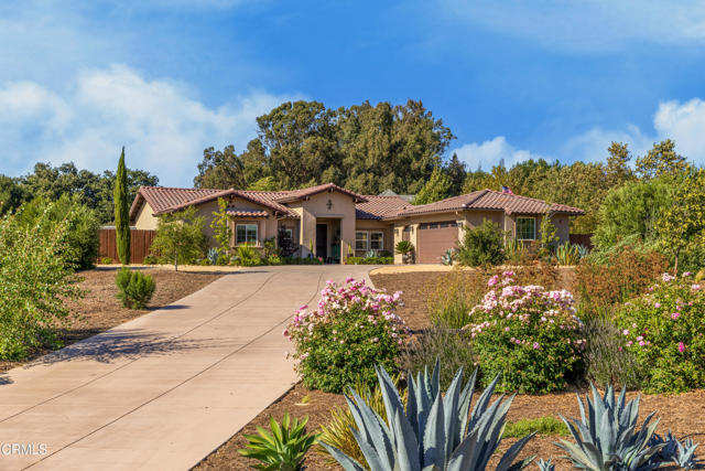 Detail Gallery Image 2 of 36 For 690 Valley Oak Rd, Solvang,  CA 93463 - 3 Beds | 3/1 Baths