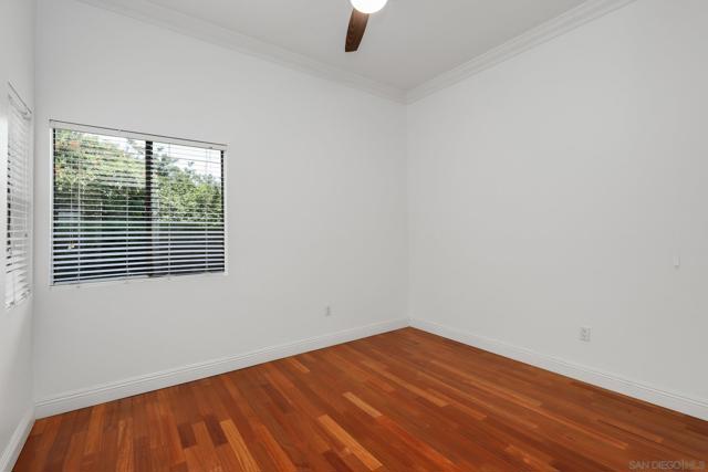 2870 Andover Ave, Carlsbad CA: https://media.crmls.org/mediaz/21a5c1f9-9a52-4454-bd8c-f3531122a00a.jpg