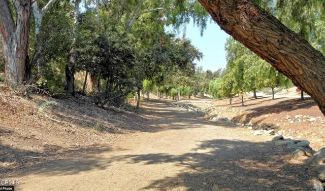 Walking paths from Mission Oaks Park