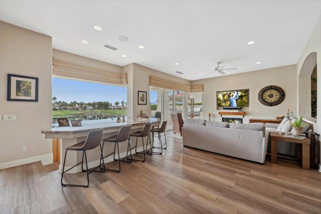 55208 Big, La Quinta CA: https://media.crmls.org/mediaz/21a6ca10-8ec3-4be3-ad5d-f899a3fbca38.jpg