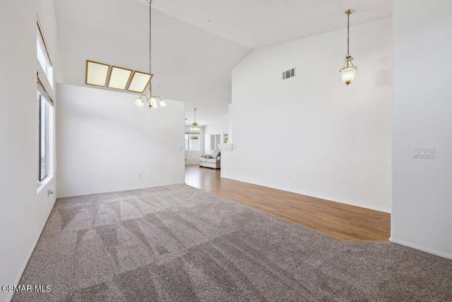 7744 Hayward Street, Ventura CA: https://media.crmls.org/mediaz/21a6f042-7e4c-407d-b50f-9e42bdfc4f23.jpg