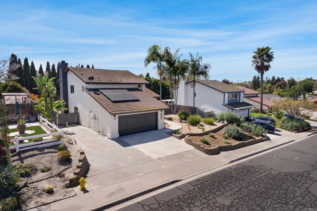 Detail Gallery Image 1 of 1 For 1535 Merlot Ct, Vista,  CA 92083 - 4 Beds | 3 Baths
