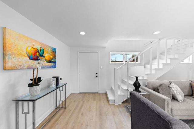 1032 Toyon Drive, Burlingame CA: https://media.crmls.org/mediaz/21a9eb9b-cb35-4748-8b2a-cc7097211f59.jpg