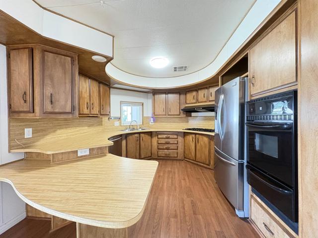 Detail Gallery Image 5 of 58 For 1490 S Orange Ave #127,  El Cajon,  CA 92020 - 2 Beds | 2 Baths