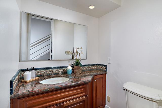 159 Mozart Avenue, Cardiff by the Sea CA: https://media.crmls.org/mediaz/21aabc70-0118-4cb1-a7f3-a9b3cb9a4bf7.jpg