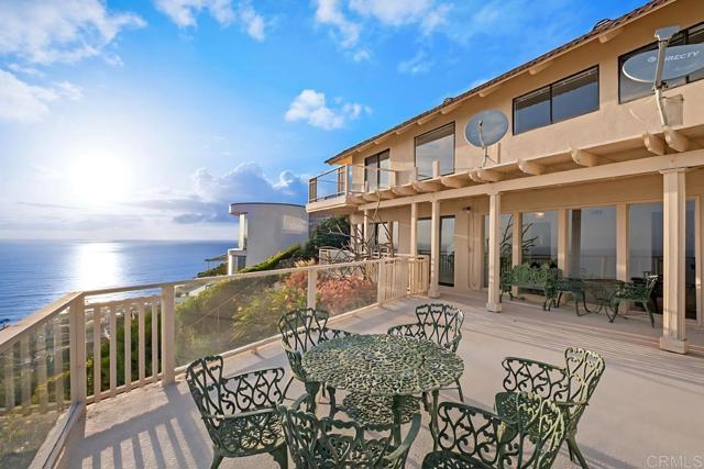 Detail Gallery Image 31 of 61 For 635 Nyes Pl, Laguna Beach,  CA 92651 - 4 Beds | 2/1 Baths