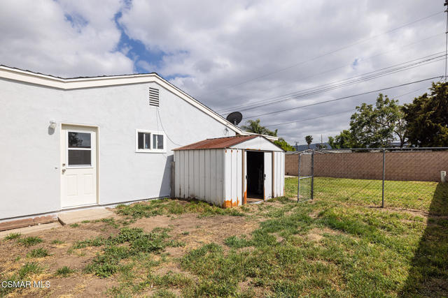 1620 Spence Street, Simi Valley CA: https://media.crmls.org/mediaz/21abb08f-8fa1-4e09-b8cf-972b6c9d732f.jpg