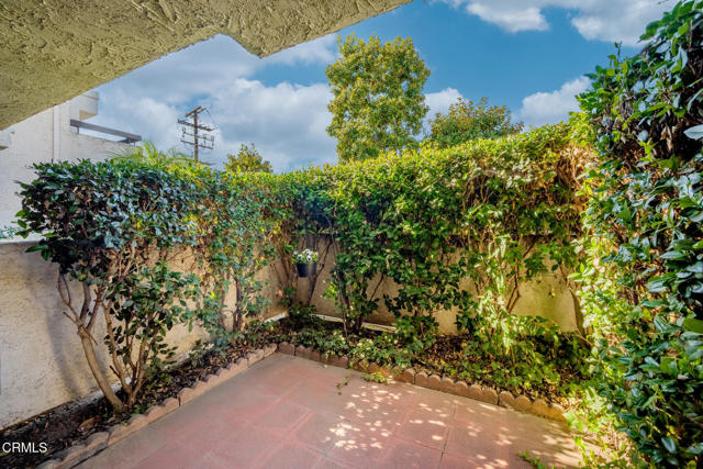 Detail Gallery Image 10 of 16 For 2680 Lake Ave #1,  Altadena,  CA 91001 - 1 Beds | 1 Baths