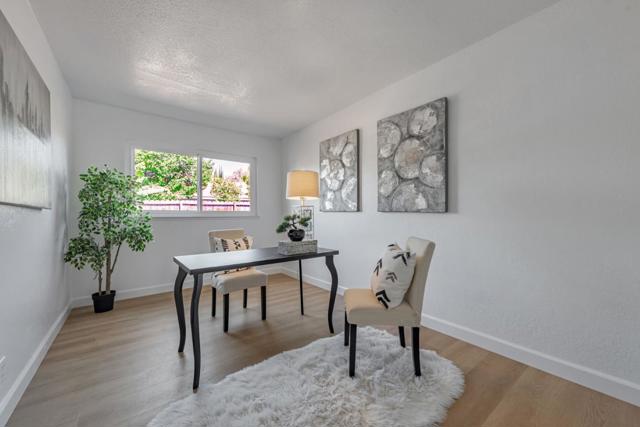 4858 Rue Toulon Court, San Jose CA: https://media.crmls.org/mediaz/21ac1edd-06f8-4f58-b2df-007ae344d15b.jpg