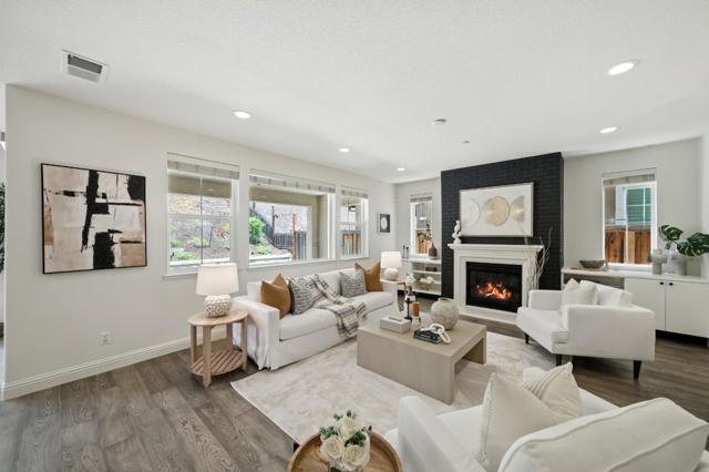 28780 Vista Grande Drive, Hayward CA: https://media.crmls.org/mediaz/21acce9a-84b4-4fd6-b374-f2639dcfc1f7.jpg