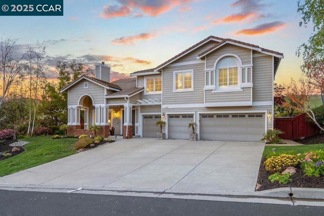 Image 2 of 60 For 113 Forest Hill Dr