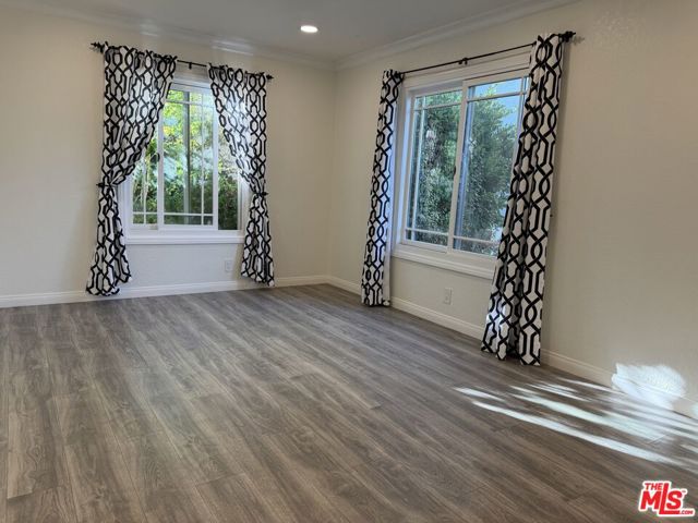 8020 Cora Street photo 30