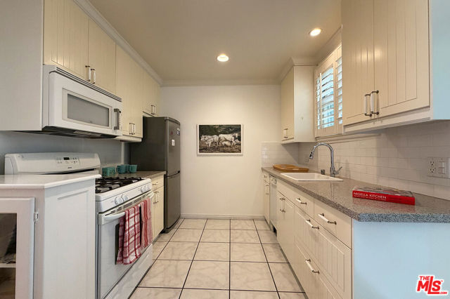 1701 Washington Avenue photo 6