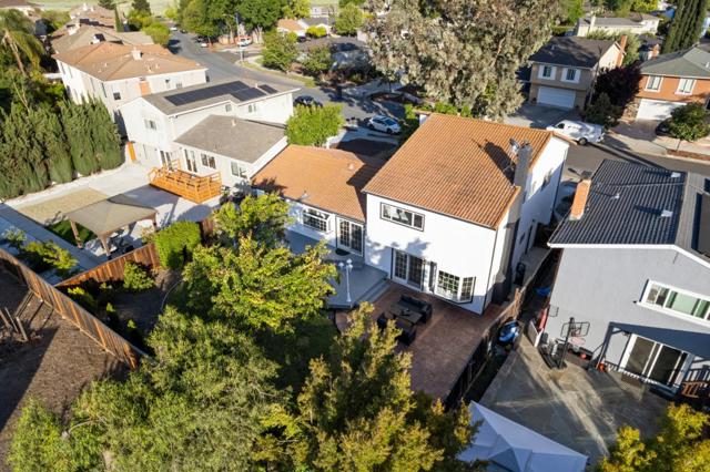 433 Hyde Park Drive, San Jose CA: https://media.crmls.org/mediaz/21af4478-d36c-4993-98a3-b16c20b810e0.jpg