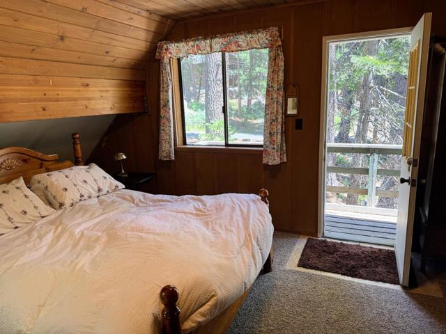 50858 Red Fir Terrace, Soda Springs CA: https://media.crmls.org/mediaz/21af9a62-836b-4bb1-bcf1-325708b5de16.jpg