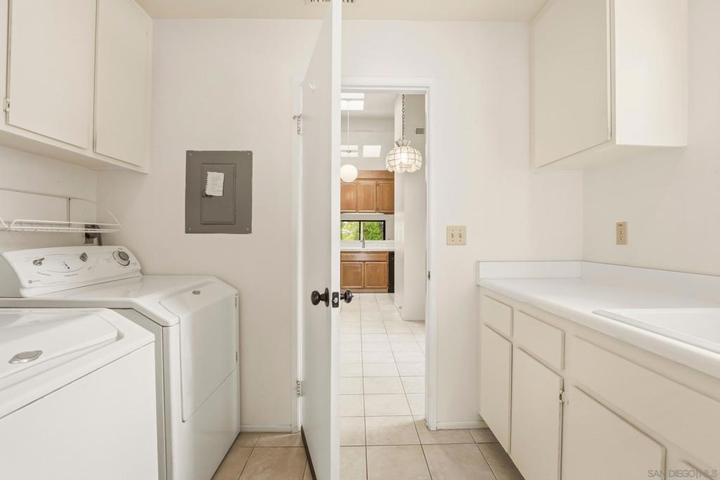 17940 Avenida Alozdra - photo 17
