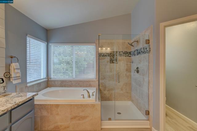 5171 Keller Ridge Dr, Clayton CA: https://media.crmls.org/mediaz/21b2c0f4-d95d-4b49-ae9b-0b63f4450edc.jpg