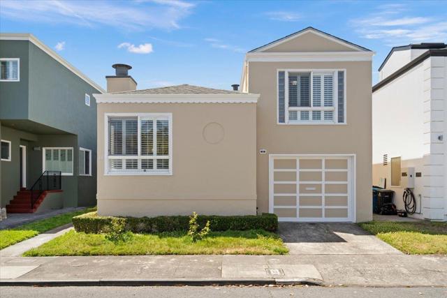 33 Escondido Avenue, San Francisco CA: https://media.crmls.org/mediaz/21b360de-9448-41a2-a9fa-f3e53fd2819e.jpg
